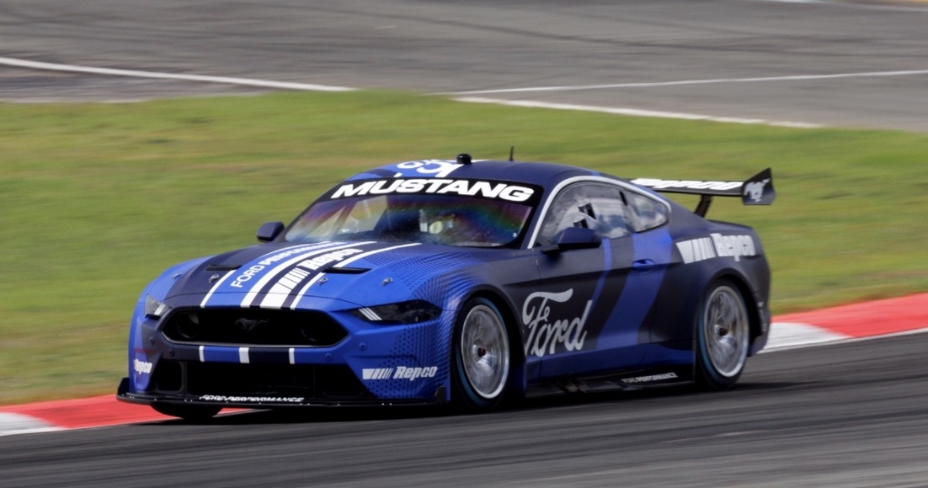 blue ford mustang gen3 supercars racing